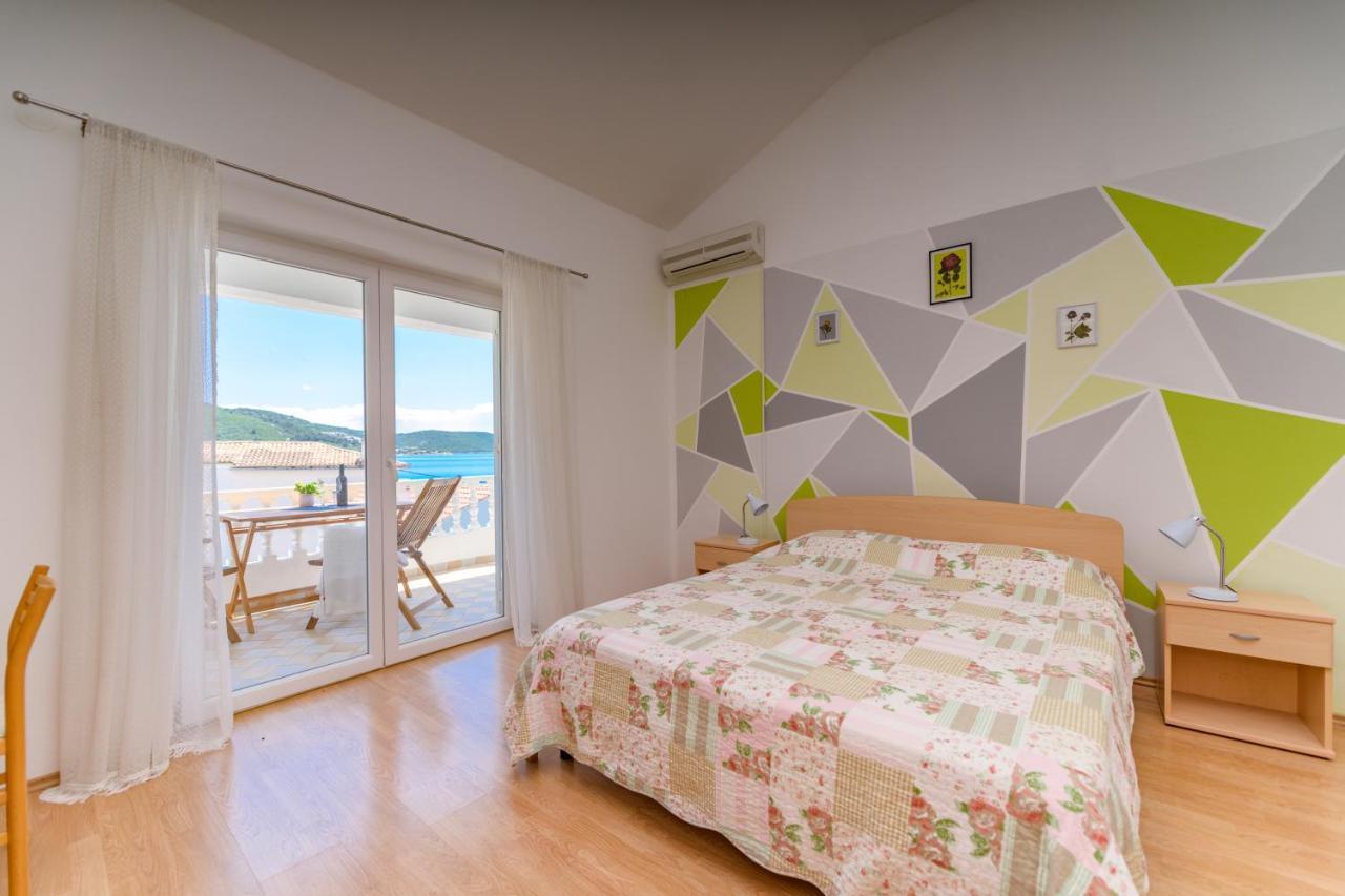 Apartmani Noris Martinscica  Bagian luar foto
